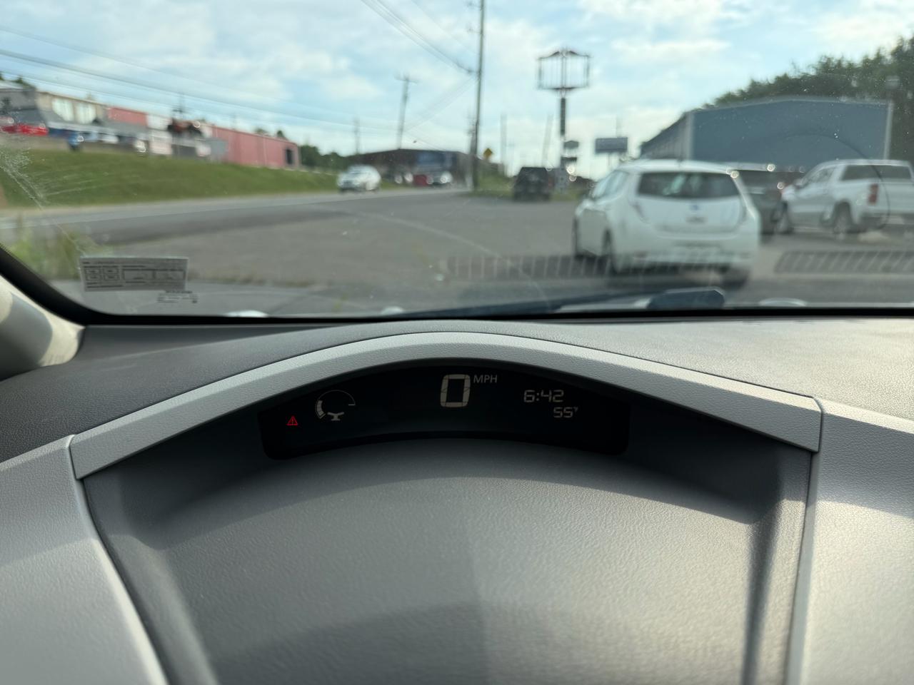 Nissan Leaf 4dr HB SV 2016