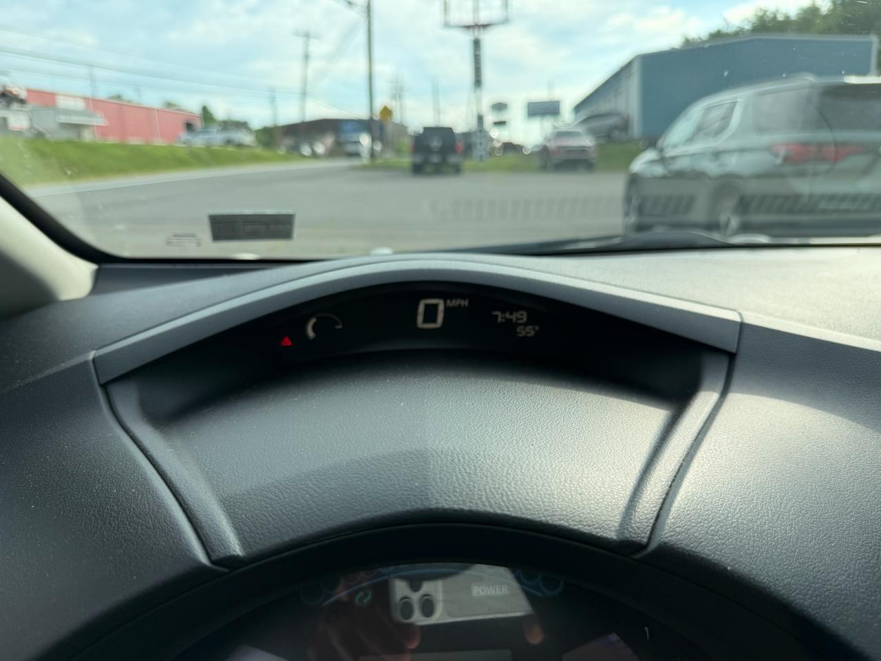Nissan Leaf 4dr HB SV 2016