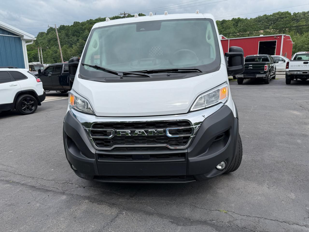 RAM ProMaster Cargo Van Tradesman 2500 Low Roof 136" WB w/Pass Seat 2025