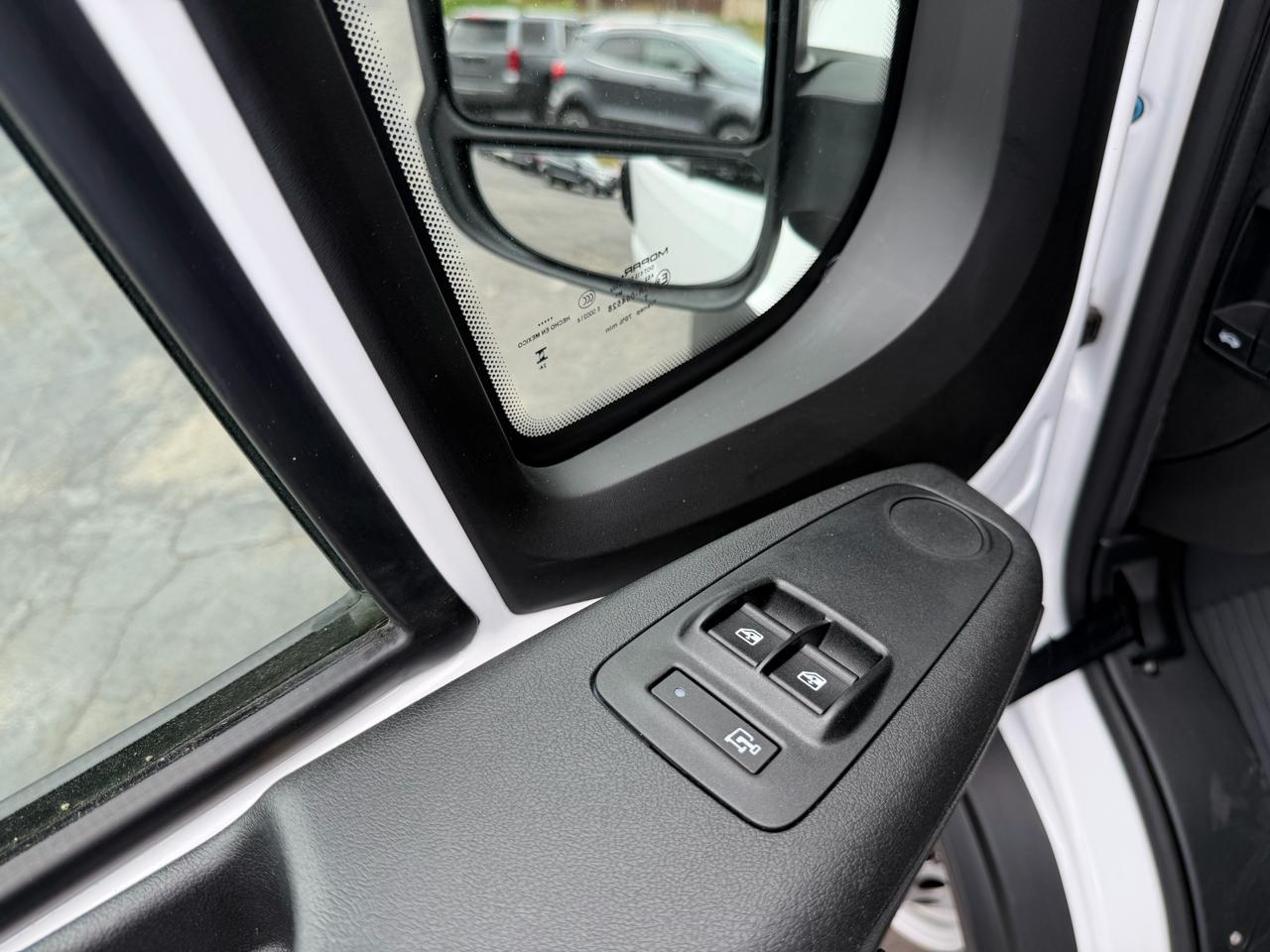 RAM ProMaster Cargo Van Tradesman 2500 Low Roof 136" WB w/Pass Seat 2025
