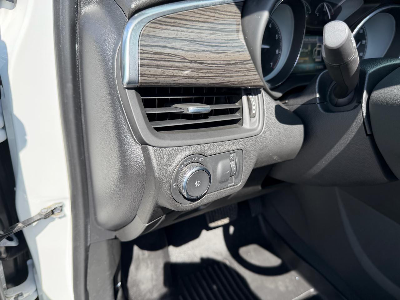 Buick Envision AWD 4dr Essence 2017