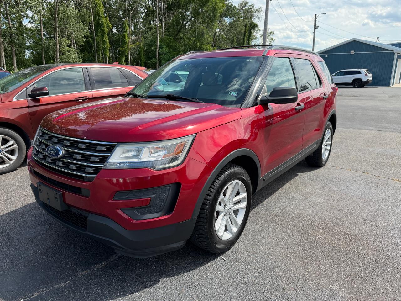Ford Explorer Base 4WD 2017