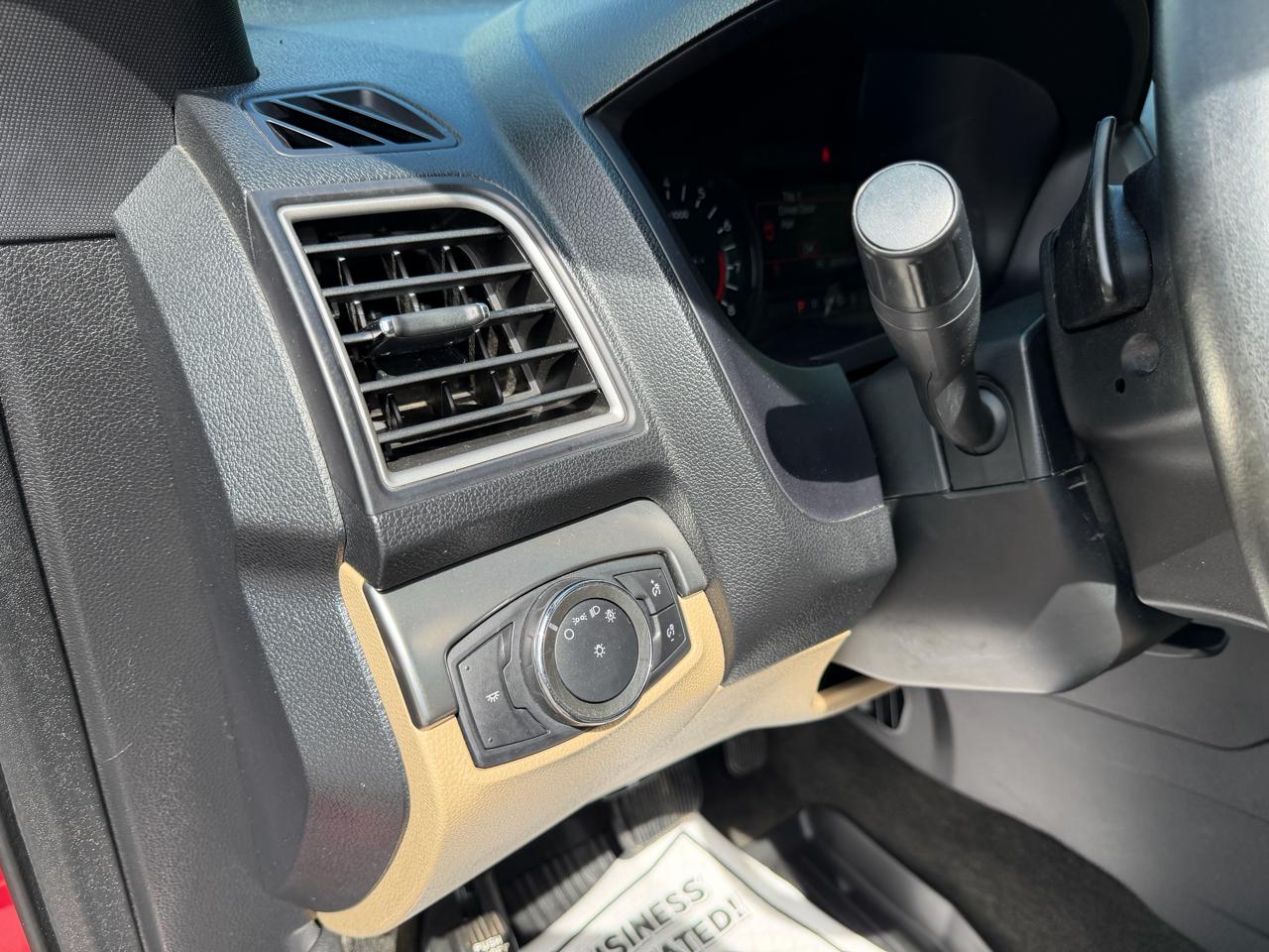 Ford Explorer Base 4WD 2017
