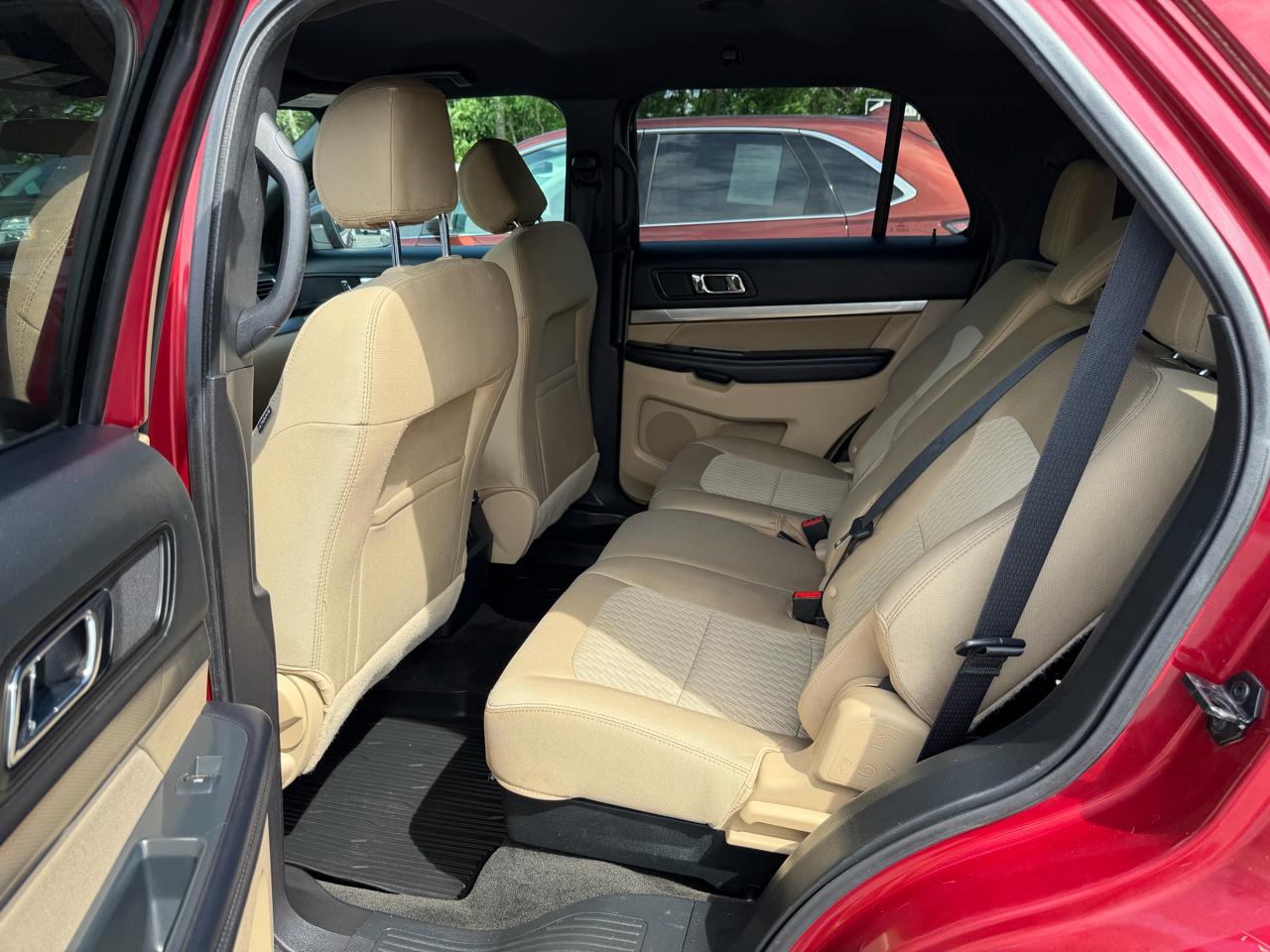 Ford Explorer Base 4WD 2017