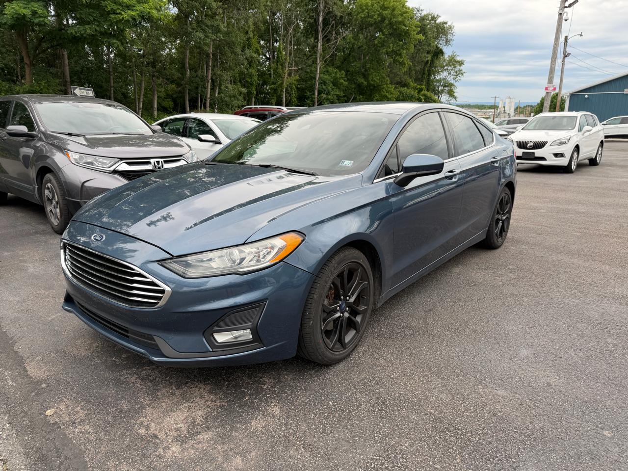 Ford Fusion SE FWD 2019