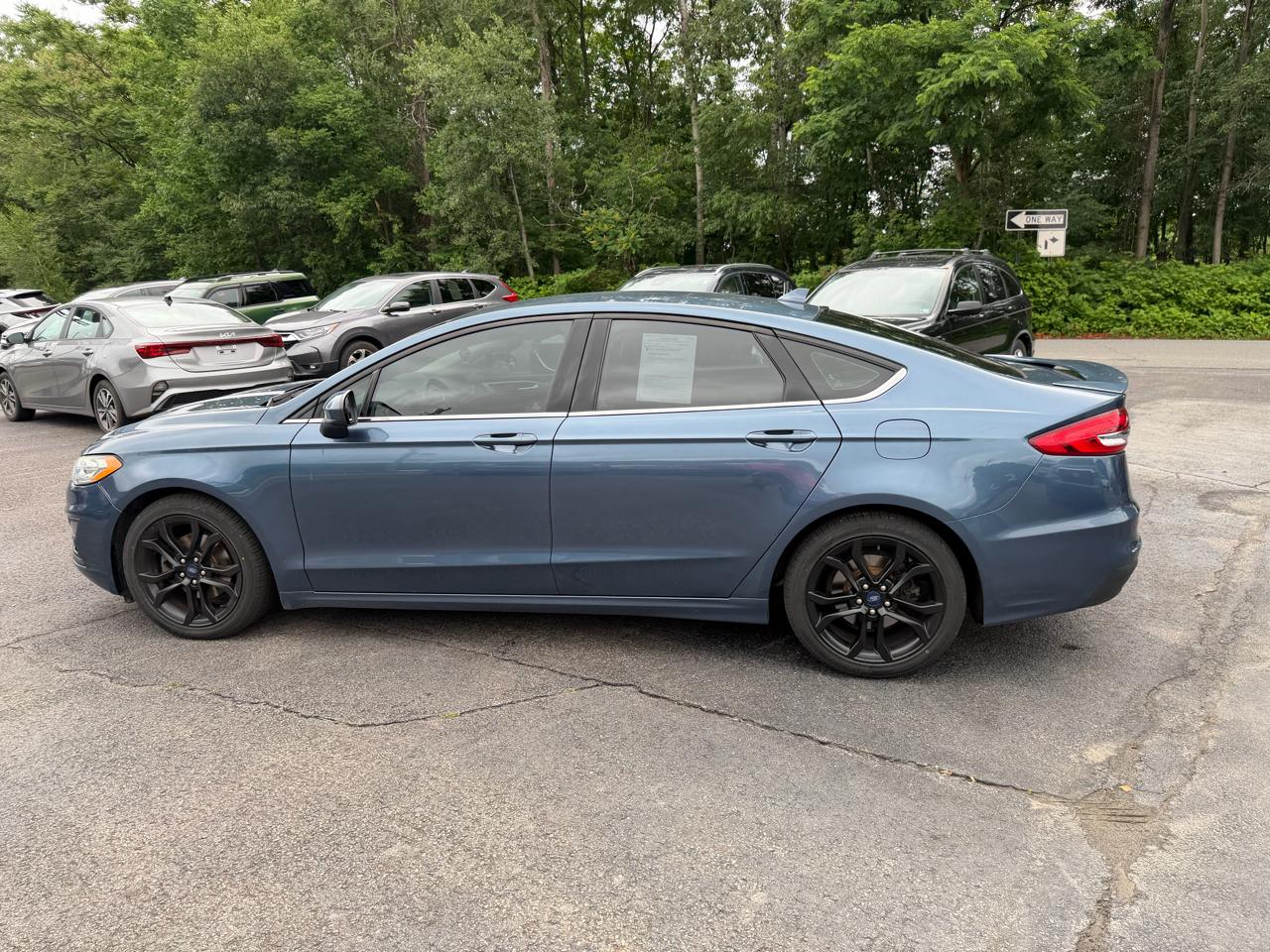 Ford Fusion SE FWD 2019