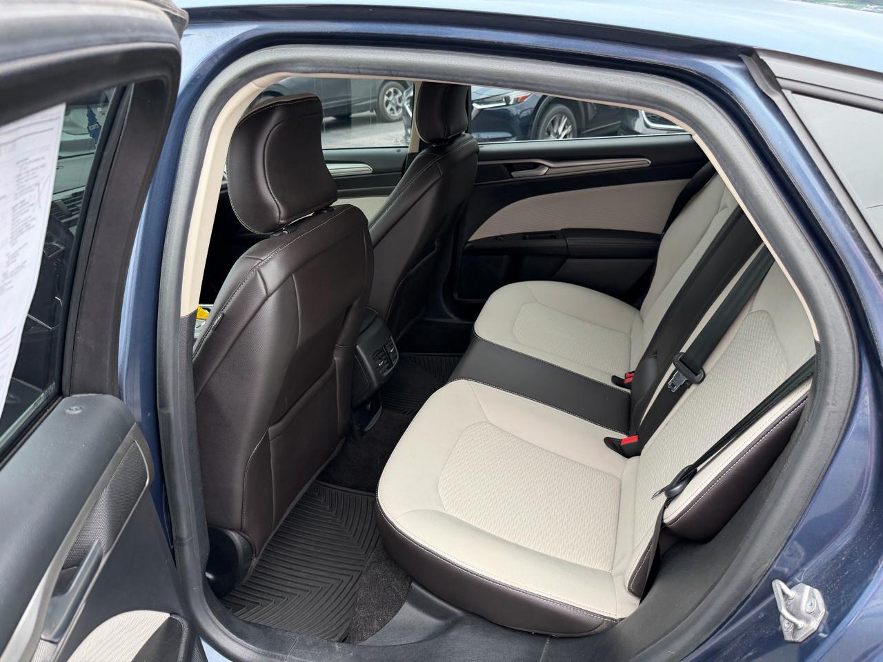 Ford Fusion SE FWD 2019