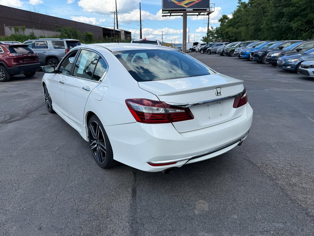 Honda Accord Sedan 4dr I4 CVT Sport 2016