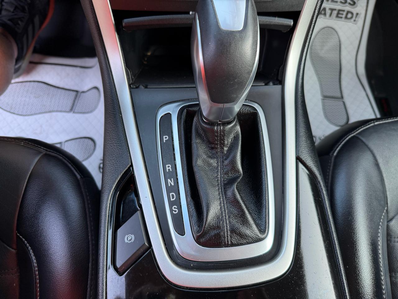Ford Edge 4dr SEL AWD 2015