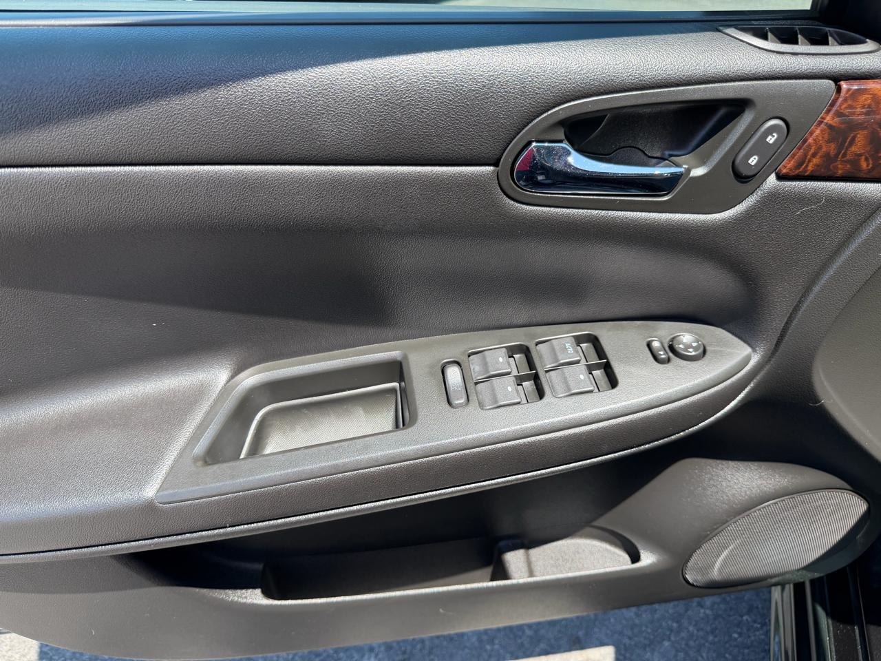 Chevrolet Impala 4dr Sdn LT Retail 2012