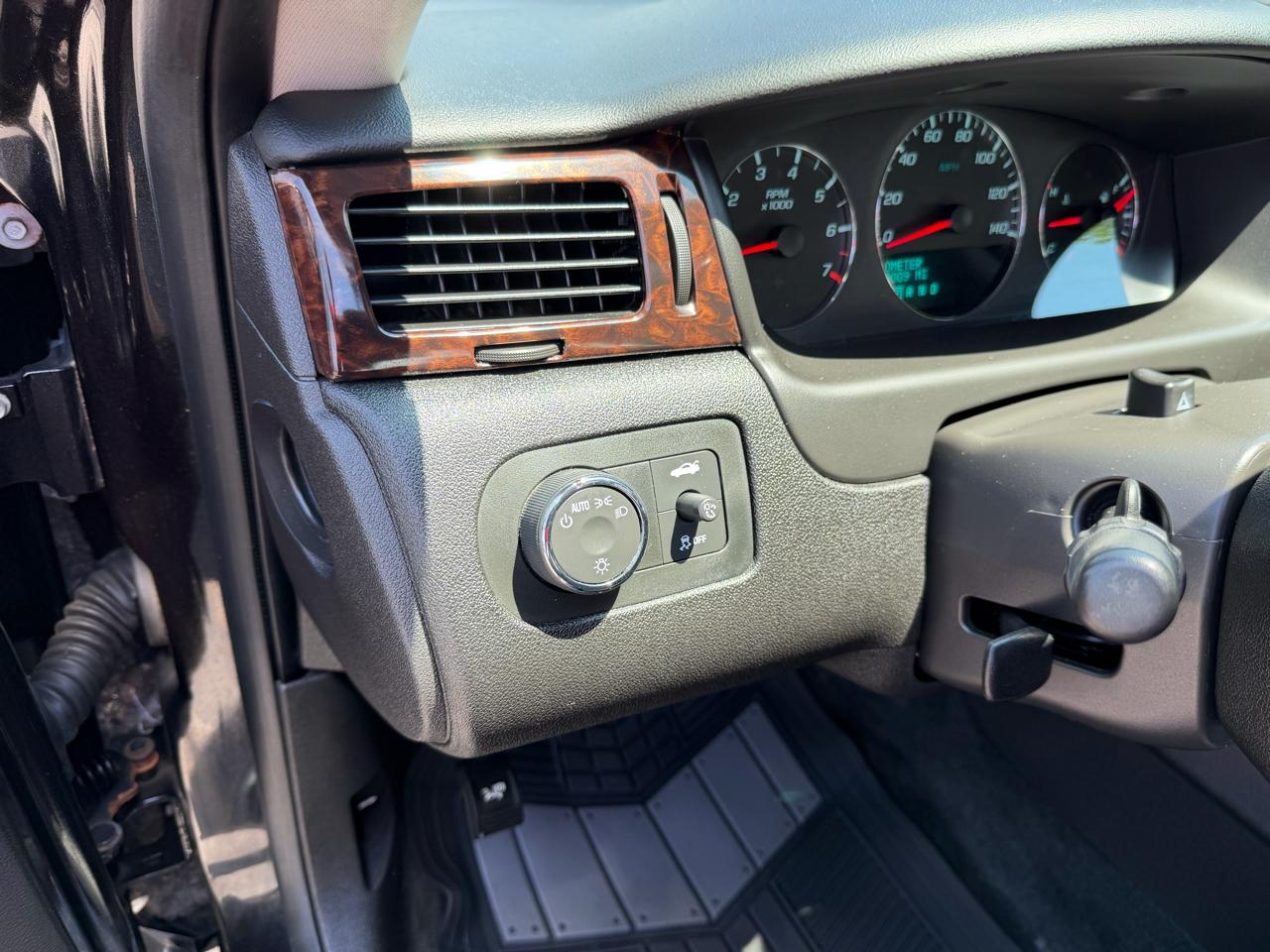 Chevrolet Impala 4dr Sdn LT Retail 2012