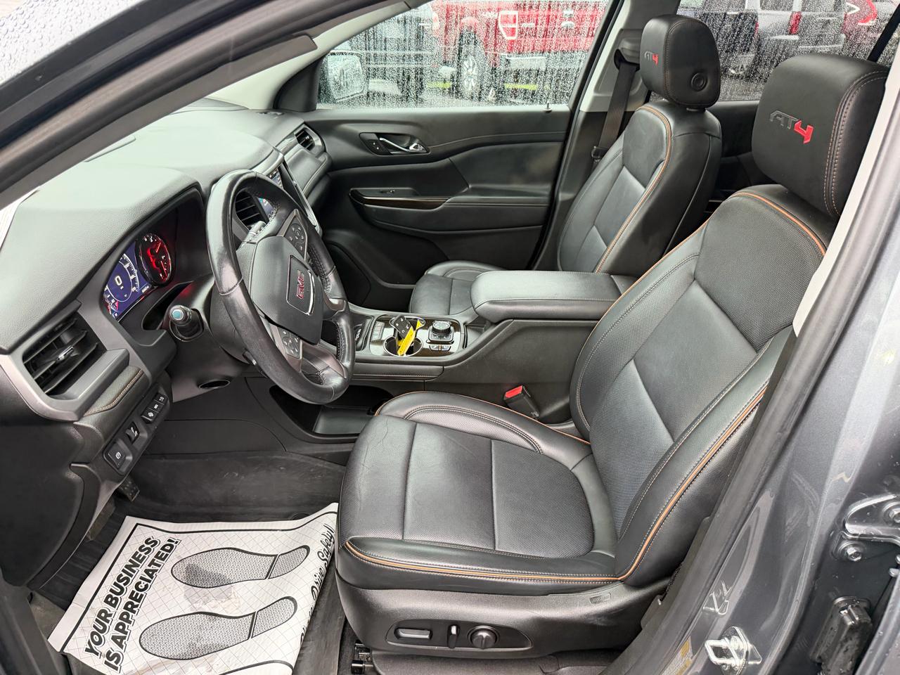 GMC Acadia AWD 4dr AT4 2021