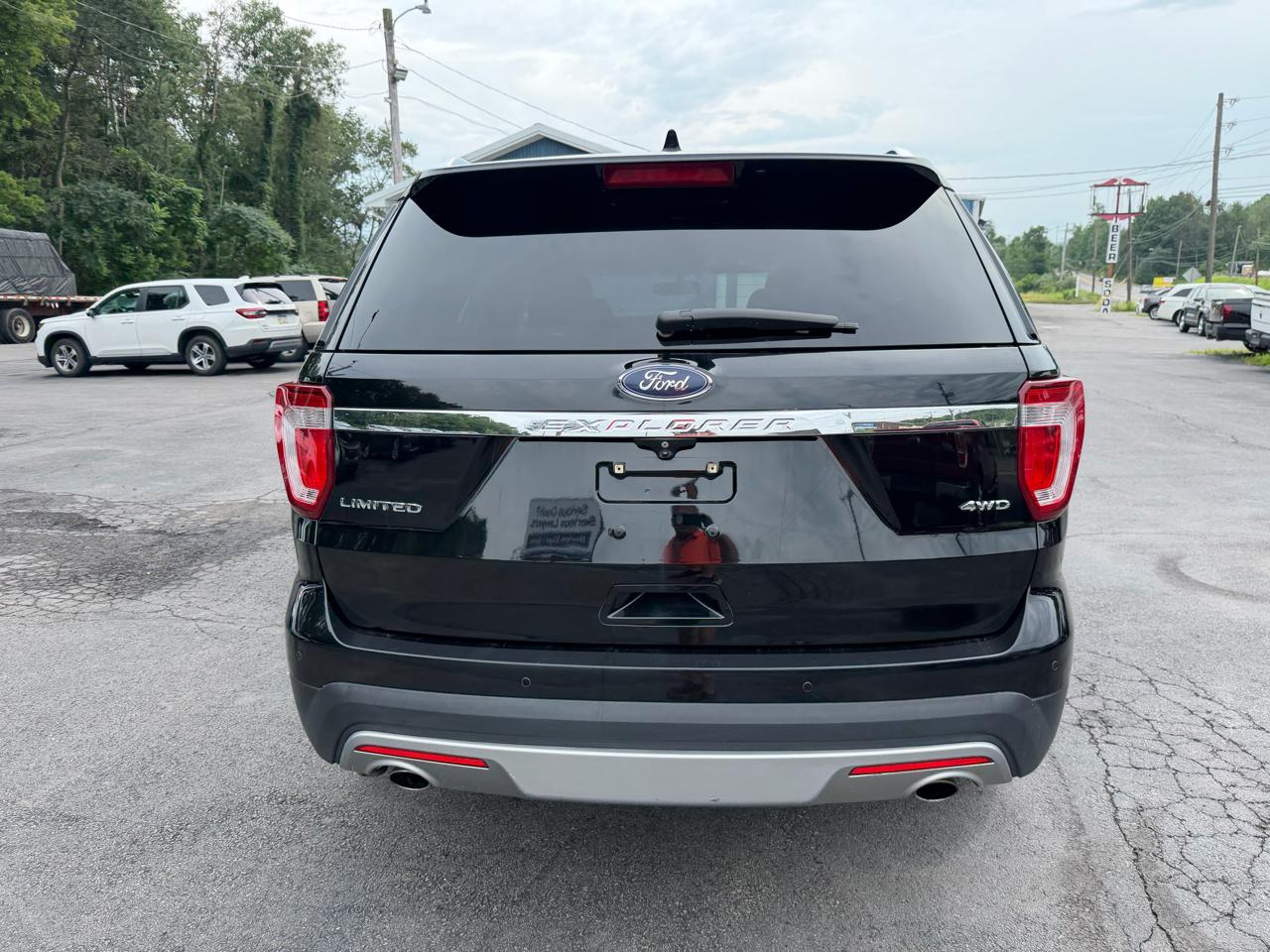 Ford Explorer 4WD 4dr Limited 2016