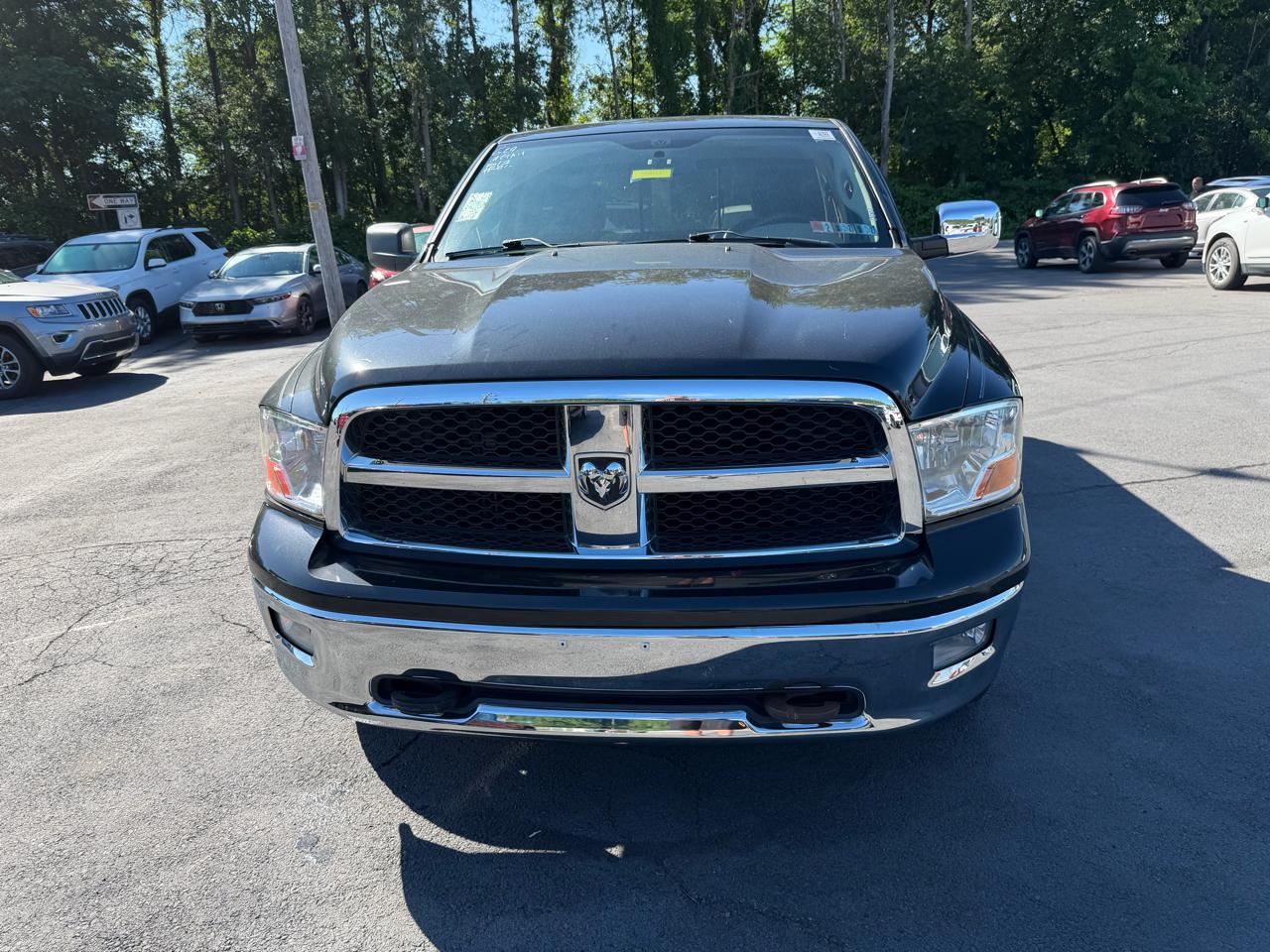 Dodge Ram 1500 4WD Reg Cab 120.5" SLT 2009