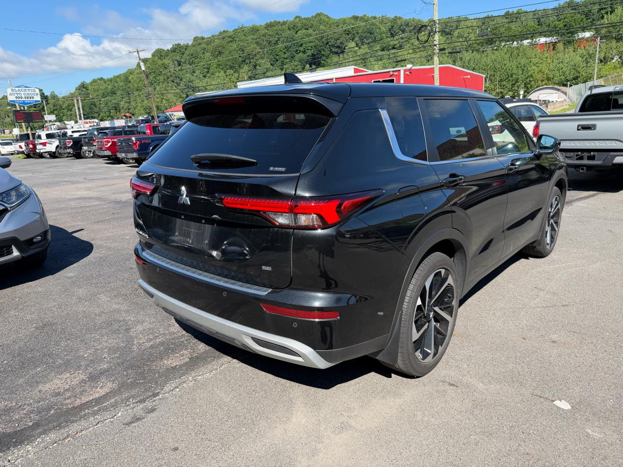 Mitsubishi Outlander SE Black Edition S-AWC 2023