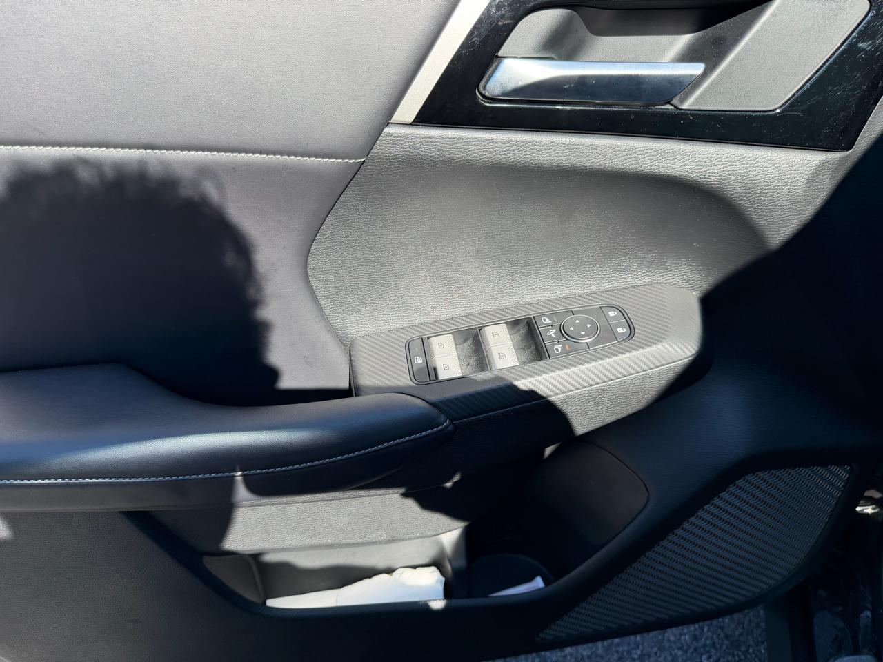 Mitsubishi Outlander SE Black Edition S-AWC 2023