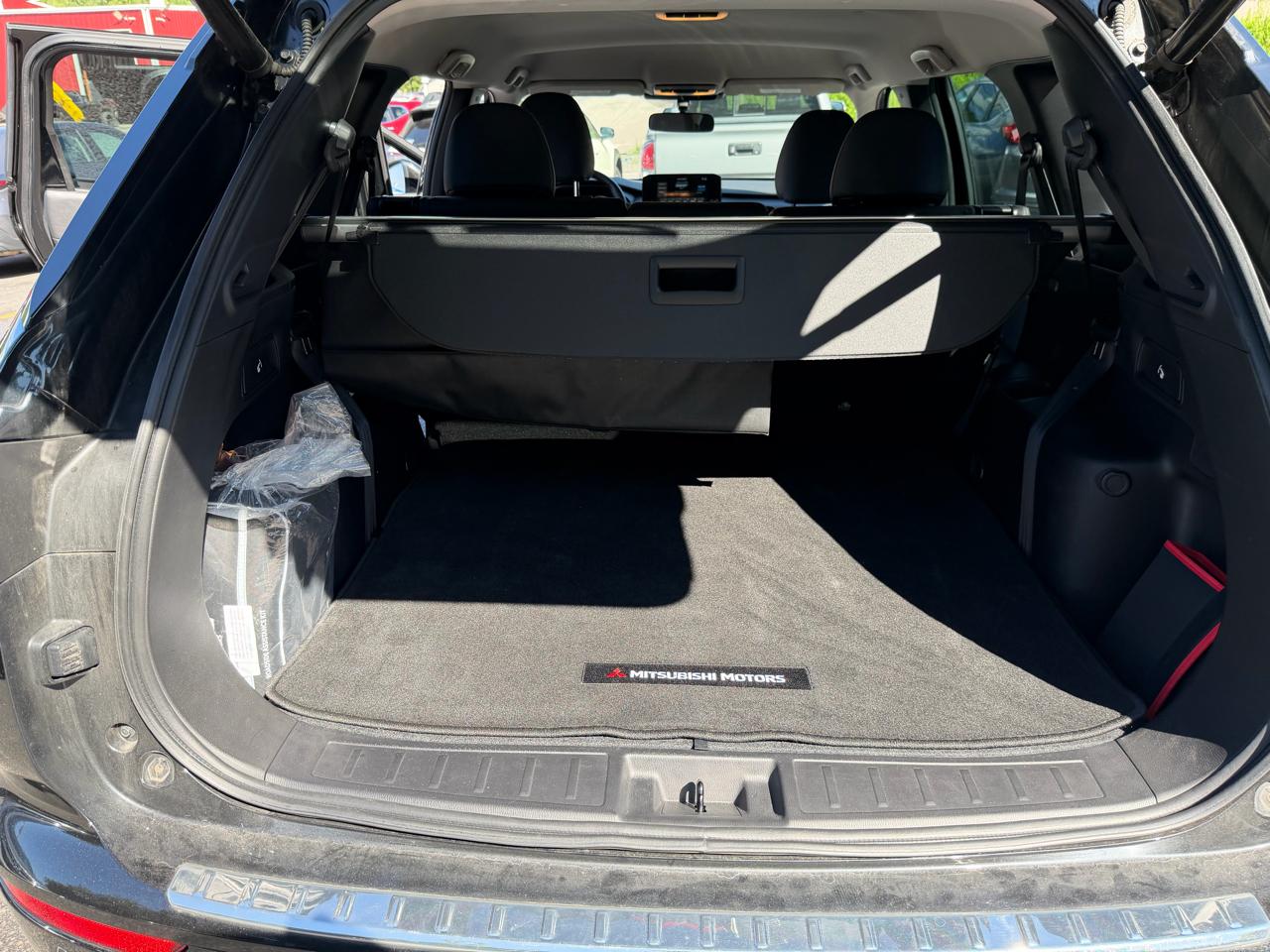 Mitsubishi Outlander SE Black Edition S-AWC 2023