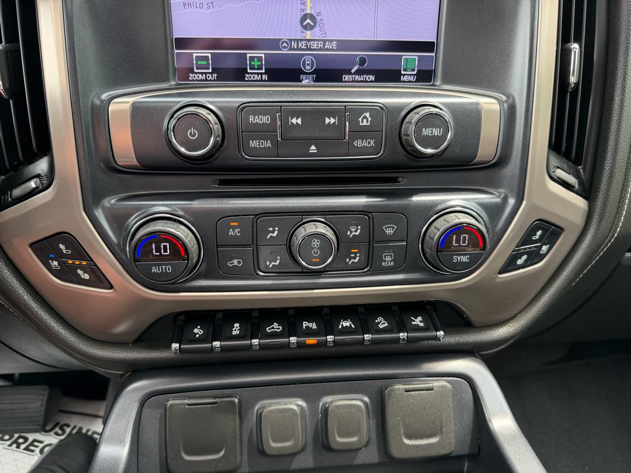 GMC Sierra 1500 4WD Crew Cab 143.5" Denali 2018