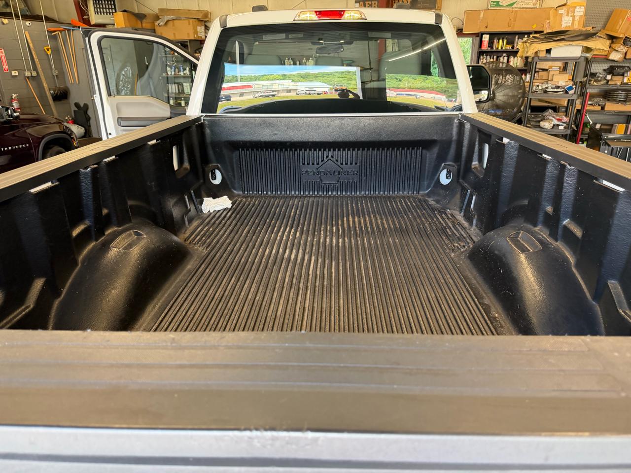 Ford Super Duty F-250 SRW XLT 4WD Reg Cab 8' Box 2020