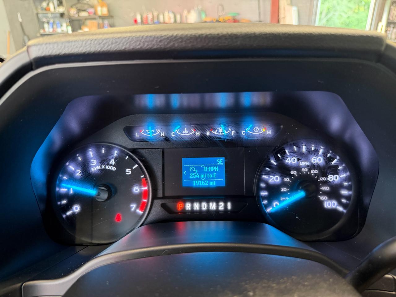 Ford Super Duty F-250 SRW XLT 4WD Reg Cab 8' Box 2020