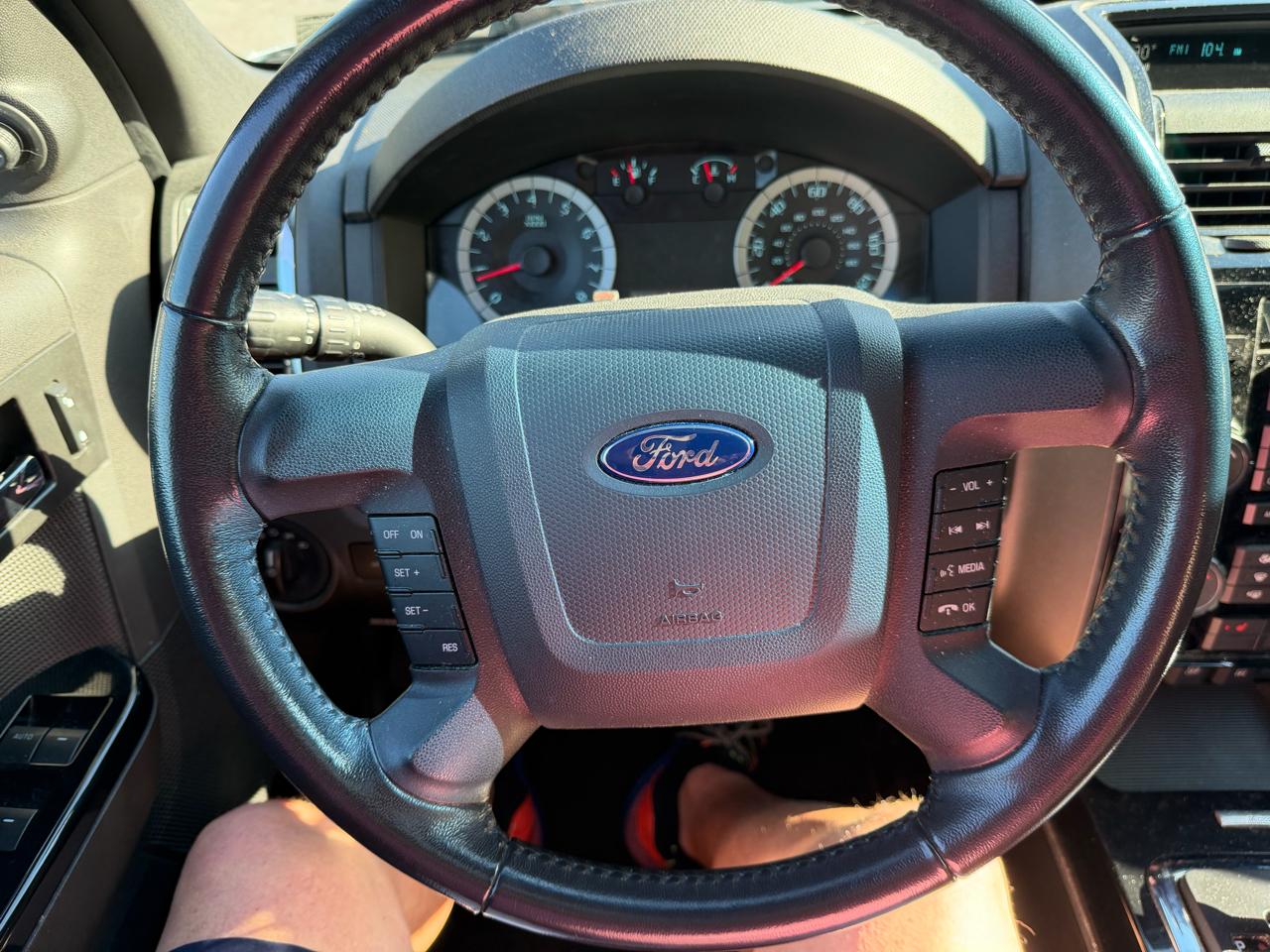 Ford Escape 4WD 4dr Limited 2011