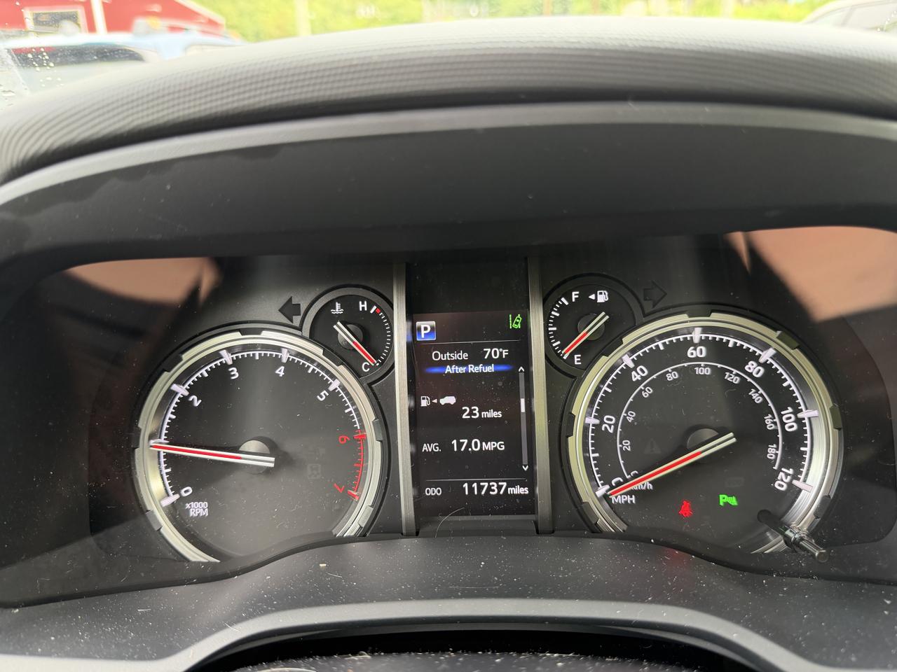 Toyota 4Runner Limited 4WD (Natl) 2023