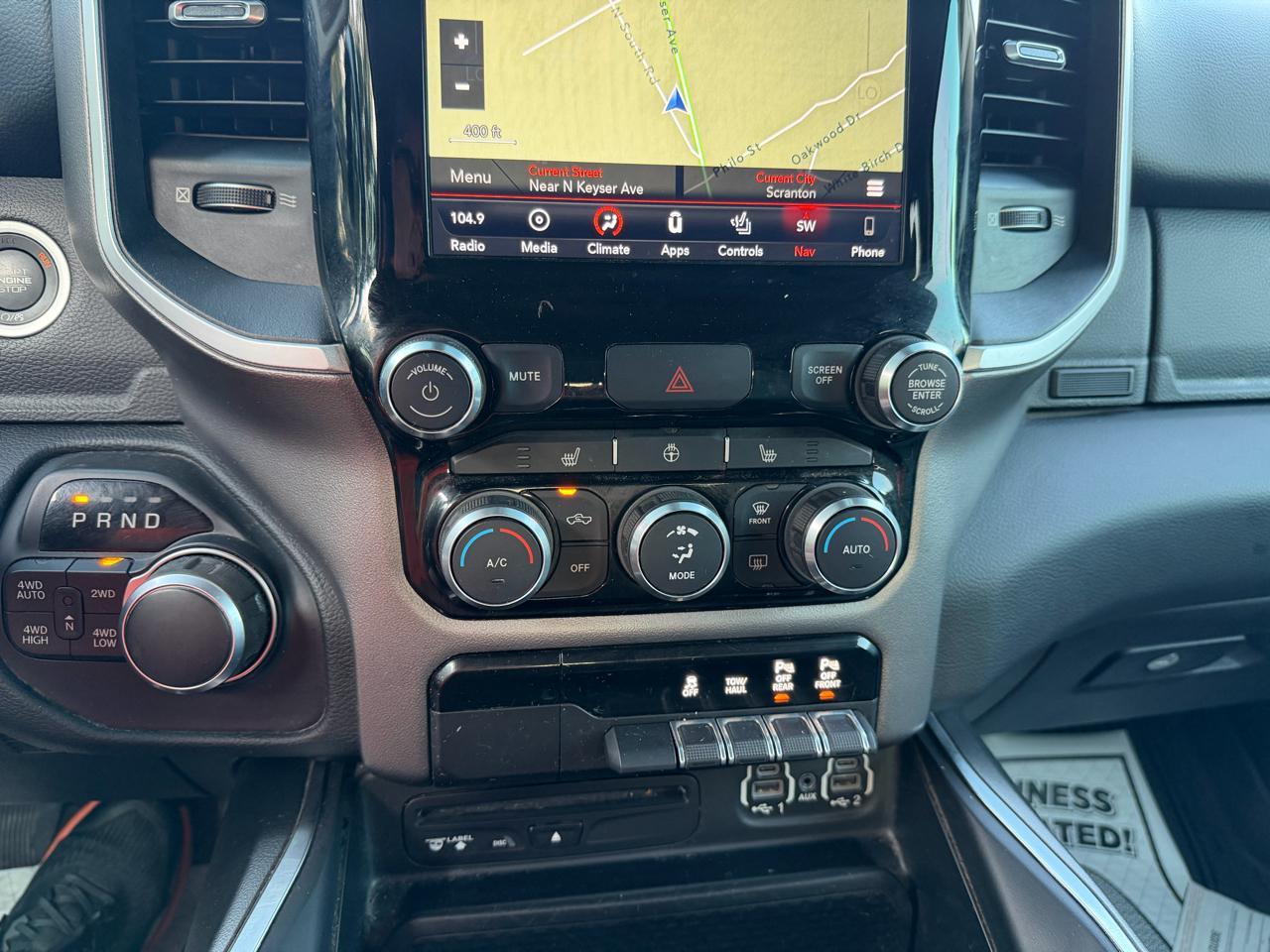 RAM 1500 Big Horn/Lone Star 4x4 Crew Cab 5'7" Box 2019