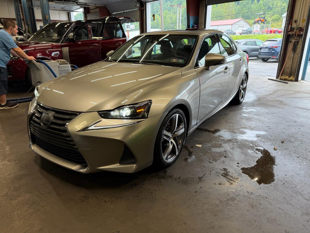 2018 Lexus IS IS 300 AWD