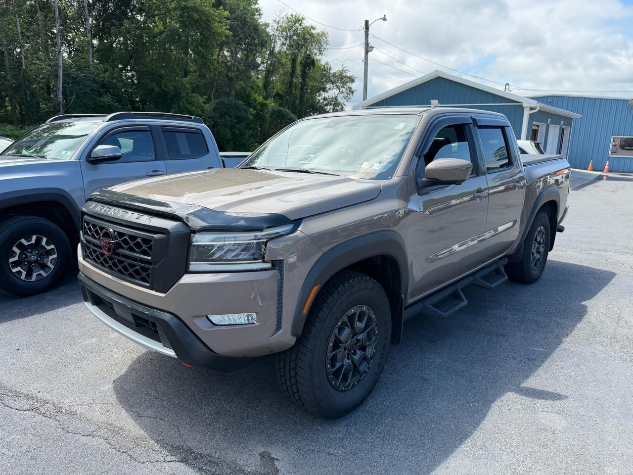 2023 Nissan Frontier Crew Cab 4x4 PRO-4X Auto