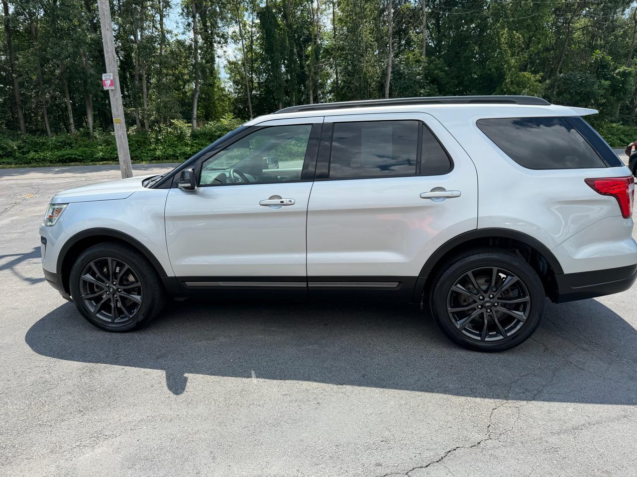 Ford Explorer 4dr Wagon XLT 2019