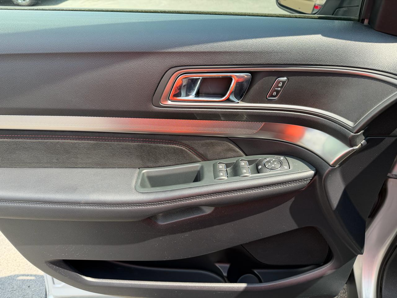 Ford Explorer 4dr Wagon XLT 2019