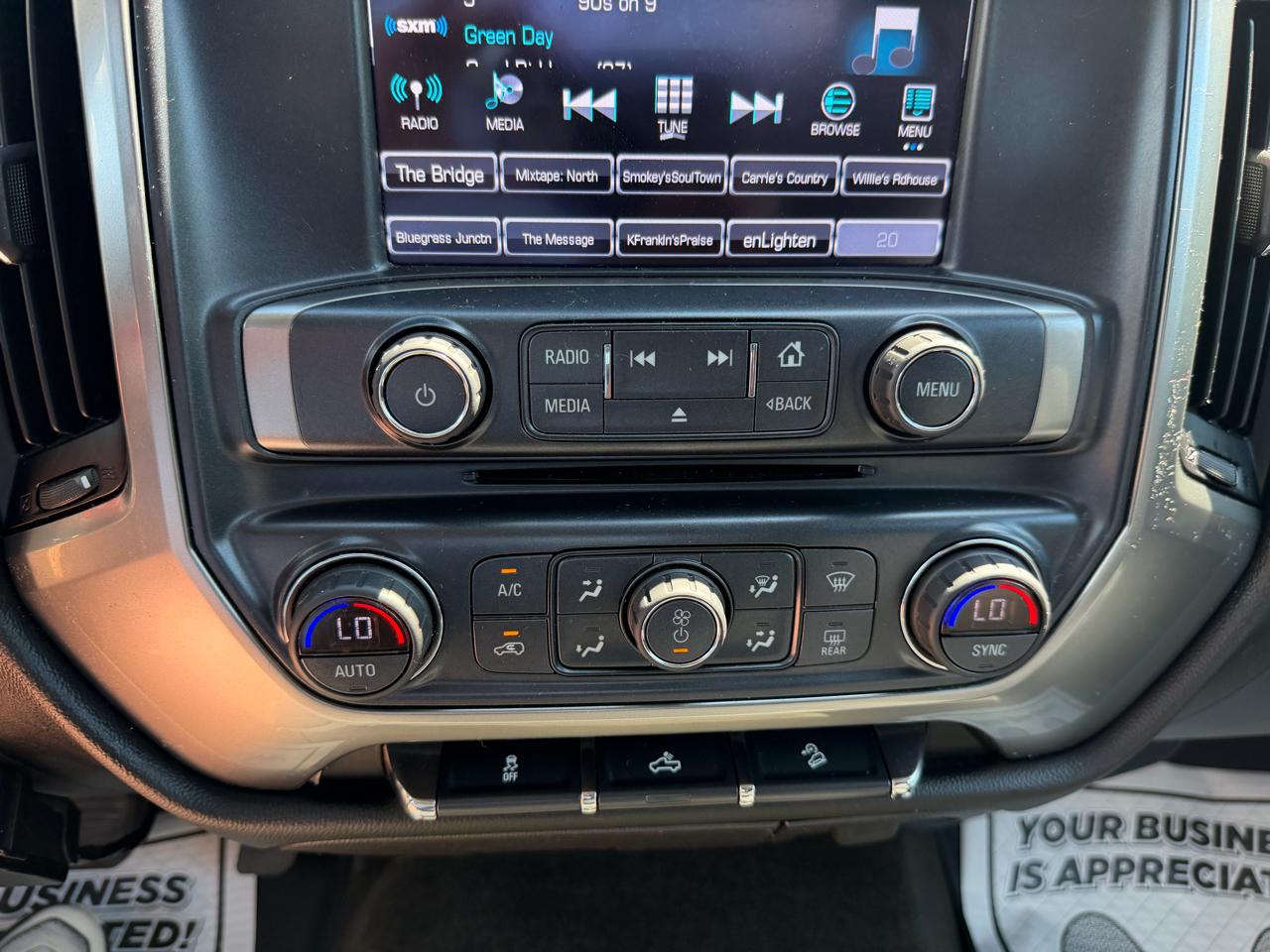 Chevrolet Silverado 1500 4WD Crew Cab 143.5" LT w/2LT 2018