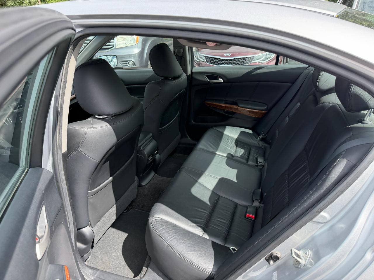 Honda Accord Sdn 4dr I4 Auto EX-L 2011