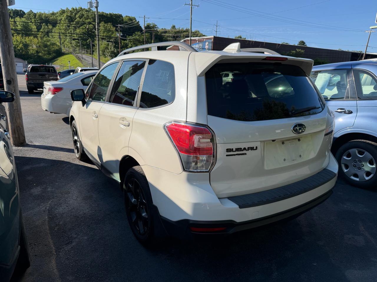 Subaru Forester 2.5i Premium Black Edition w/EyeSight CVT 2018