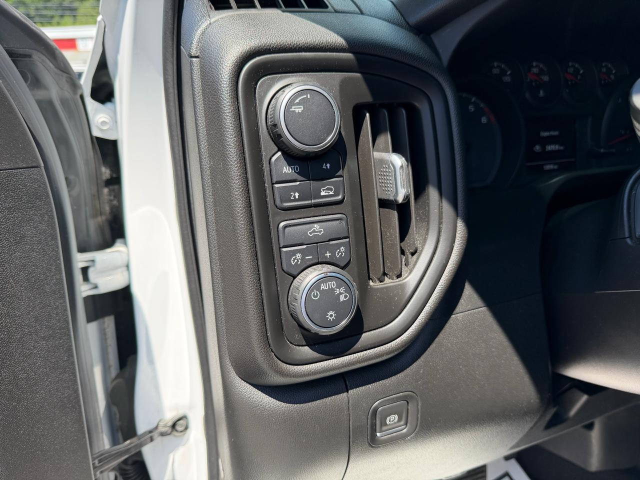 Chevrolet Silverado 1500 4WD Double Cab 147" Custom 2019