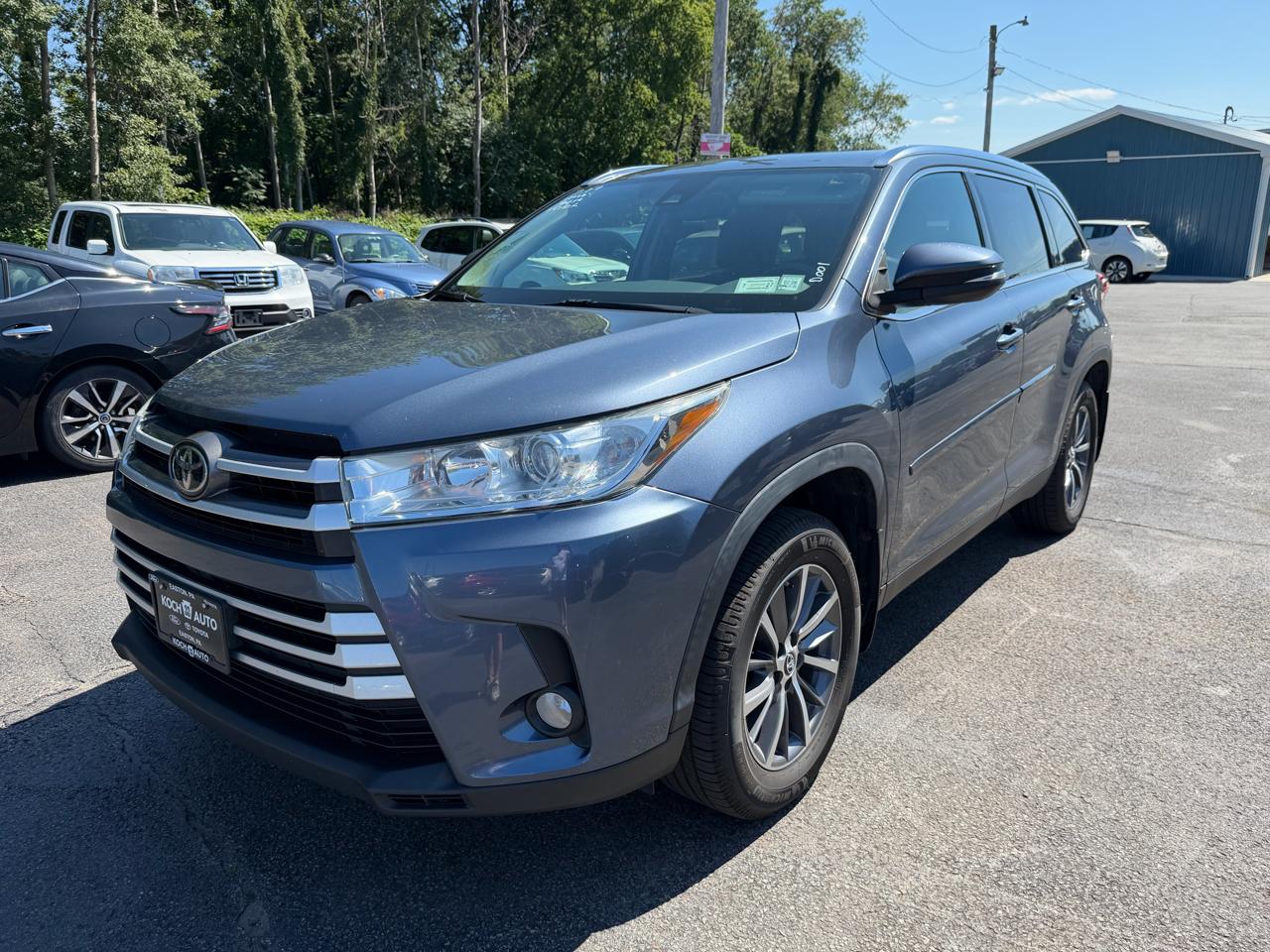 Toyota Highlander XLE V6 AWD (Natl) 2019