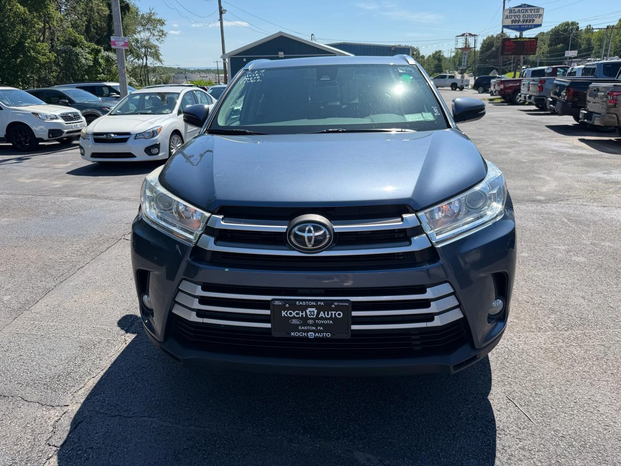 Toyota Highlander XLE V6 AWD (Natl) 2019