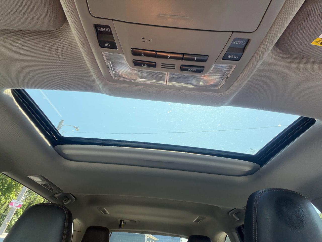 Toyota Highlander XLE V6 AWD (Natl) 2019
