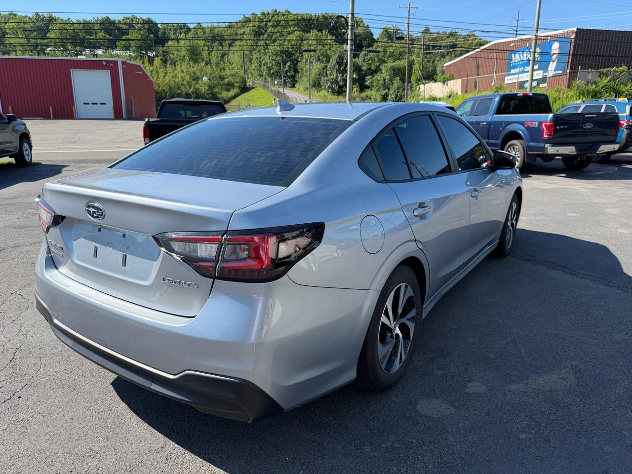 Subaru Legacy Premium AWD 2024