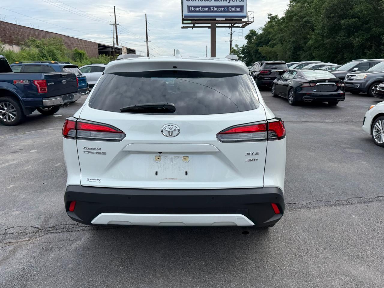Toyota Corolla Cross XLE 4WD (Natl) 2024