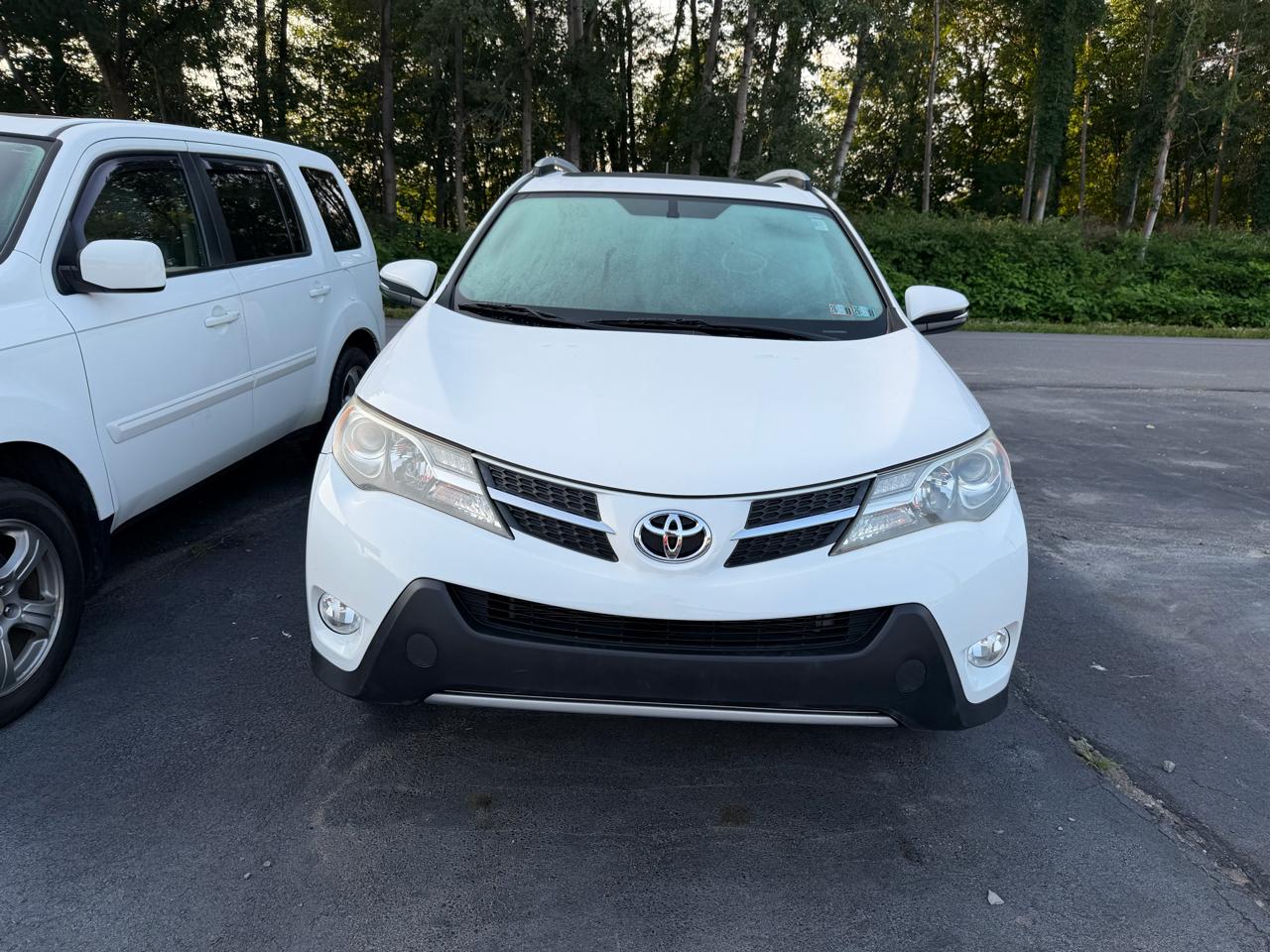 Toyota RAV4 AWD 4dr XLE (Natl) 2015