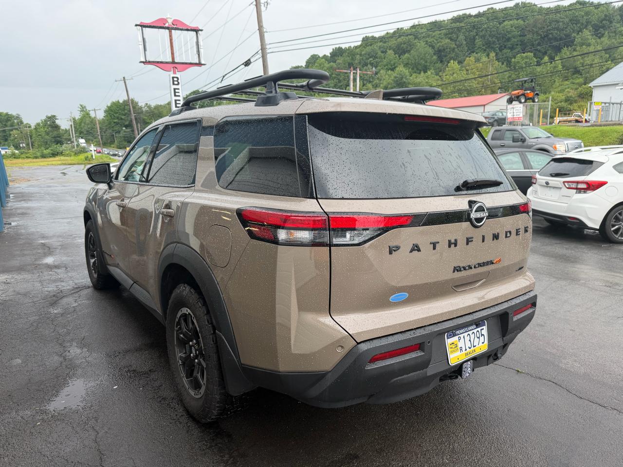 Nissan Pathfinder Rock Creek 4WD 2025