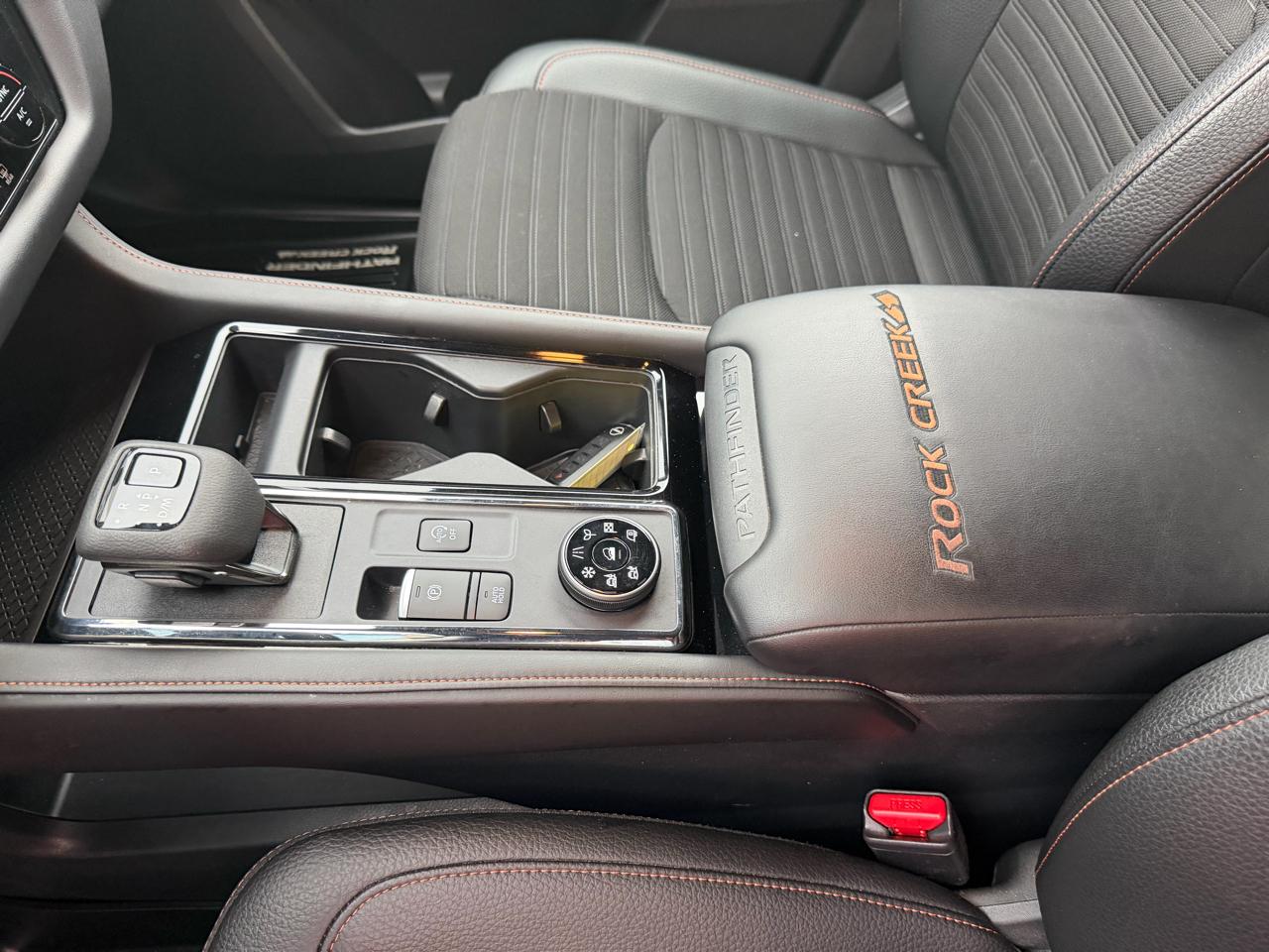 Nissan Pathfinder Rock Creek 4WD 2025