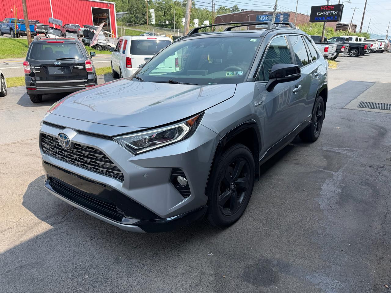 2020 Toyota RAV4 Hybrid XSE AWD (Natl)