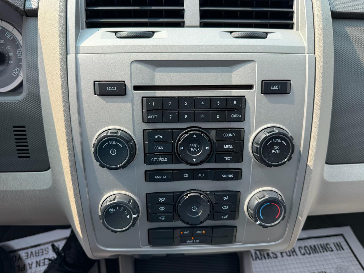 Ford Escape FWD 4dr XLT 2010