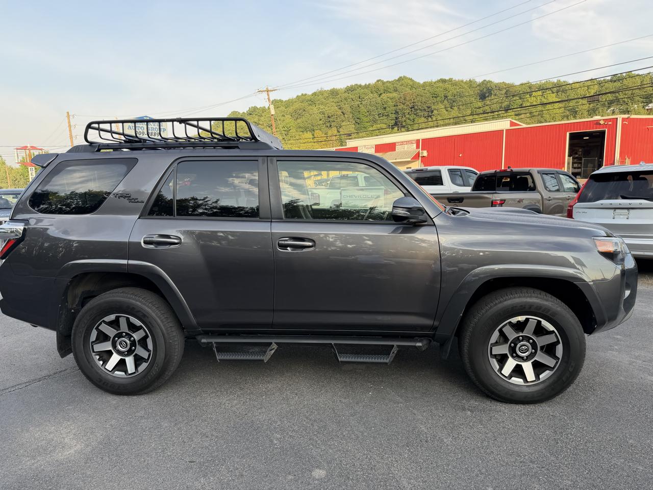 Toyota 4Runner TRD Off Road Premium 4WD (Natl) 2023