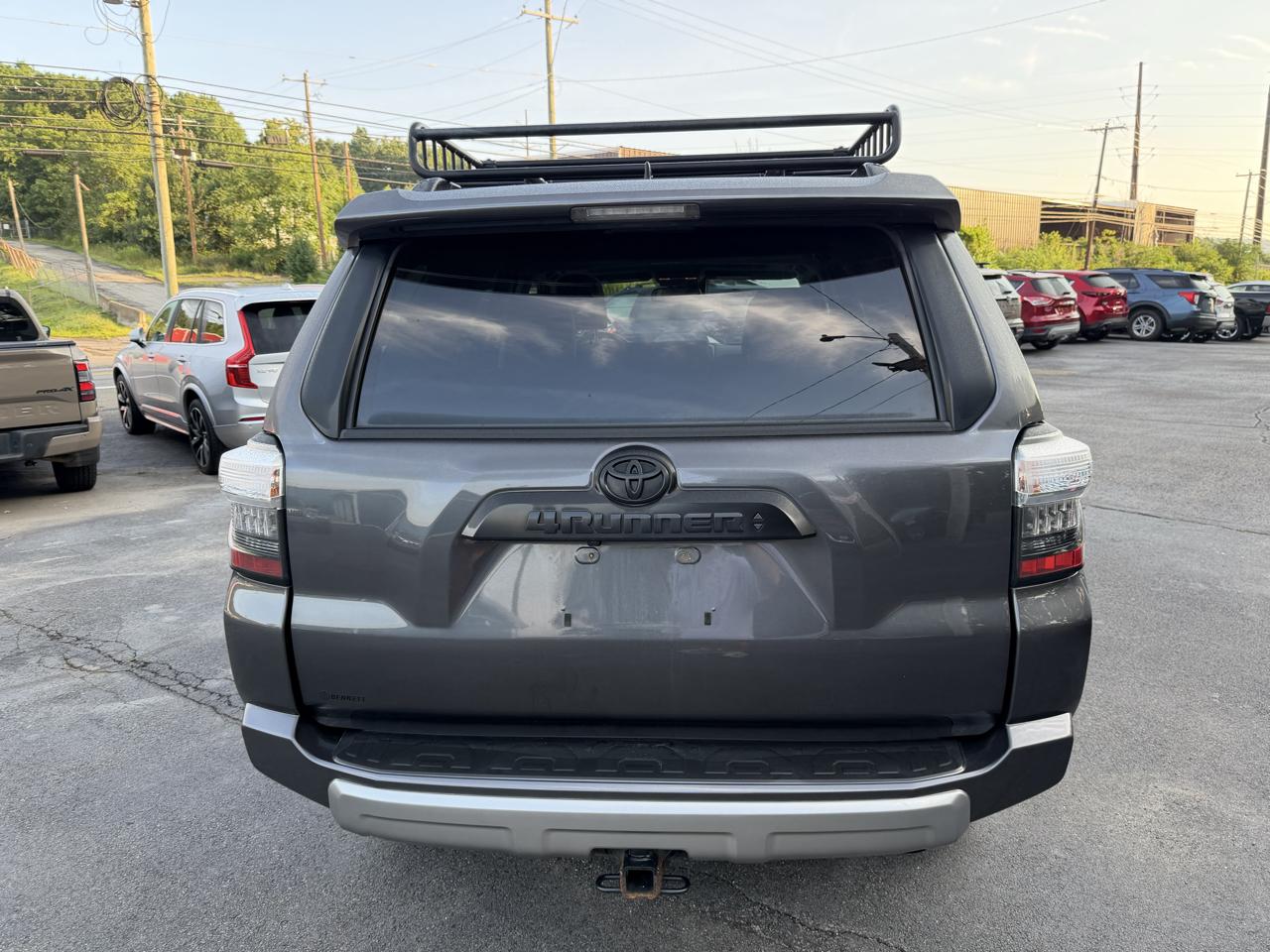 Toyota 4Runner TRD Off Road Premium 4WD (Natl) 2023