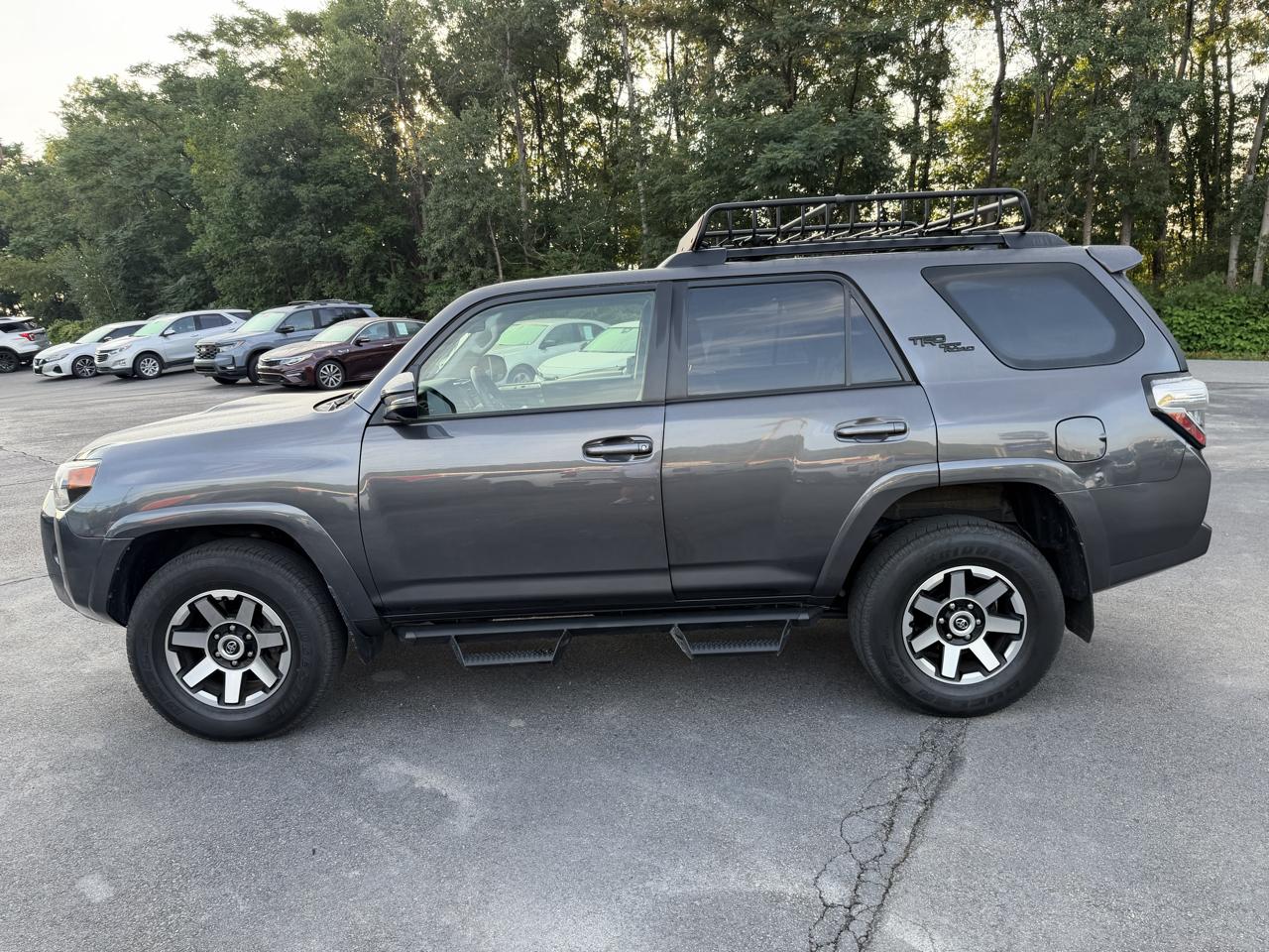Toyota 4Runner TRD Off Road Premium 4WD (Natl) 2023