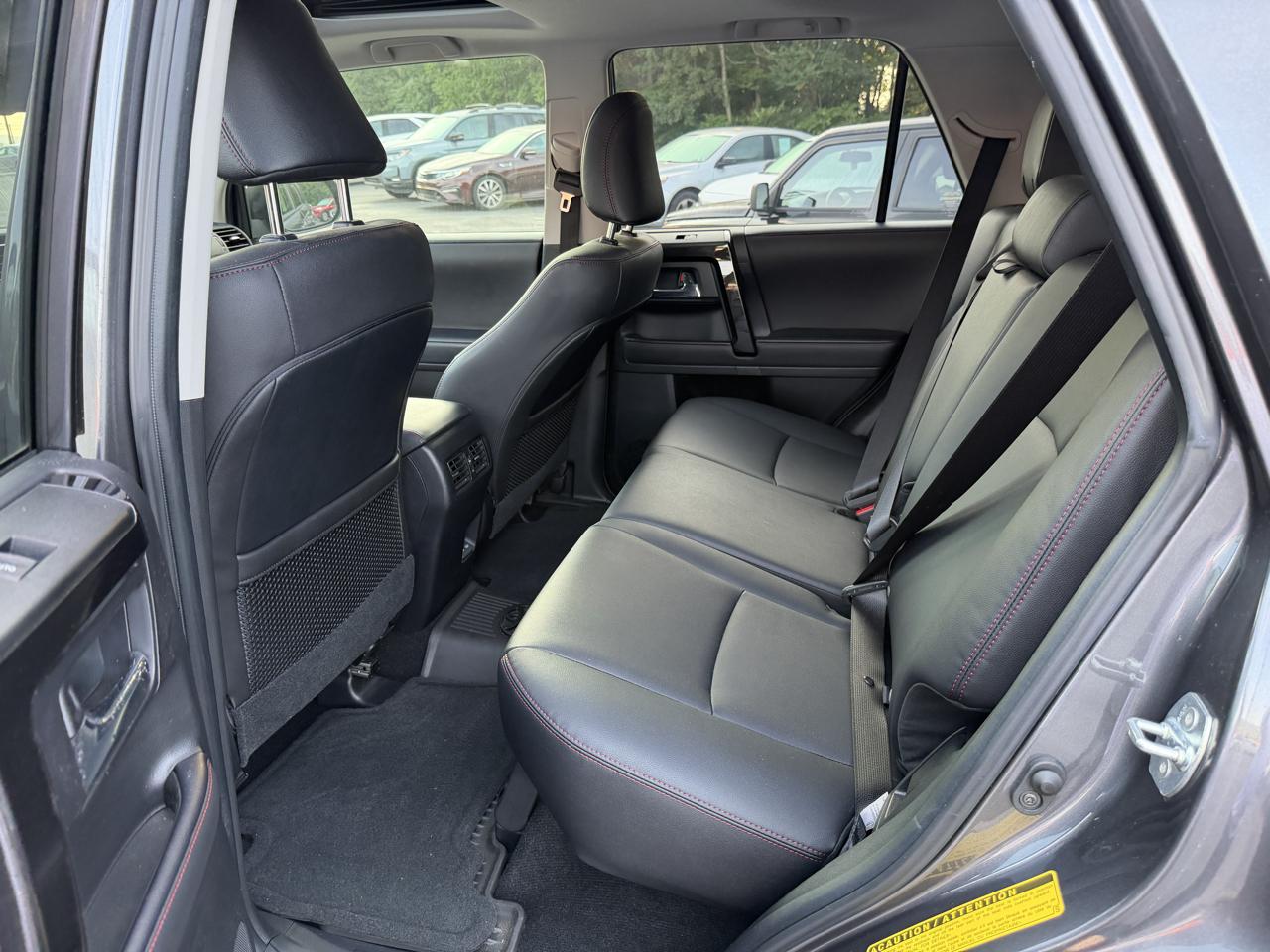 Toyota 4Runner TRD Off Road Premium 4WD (Natl) 2023