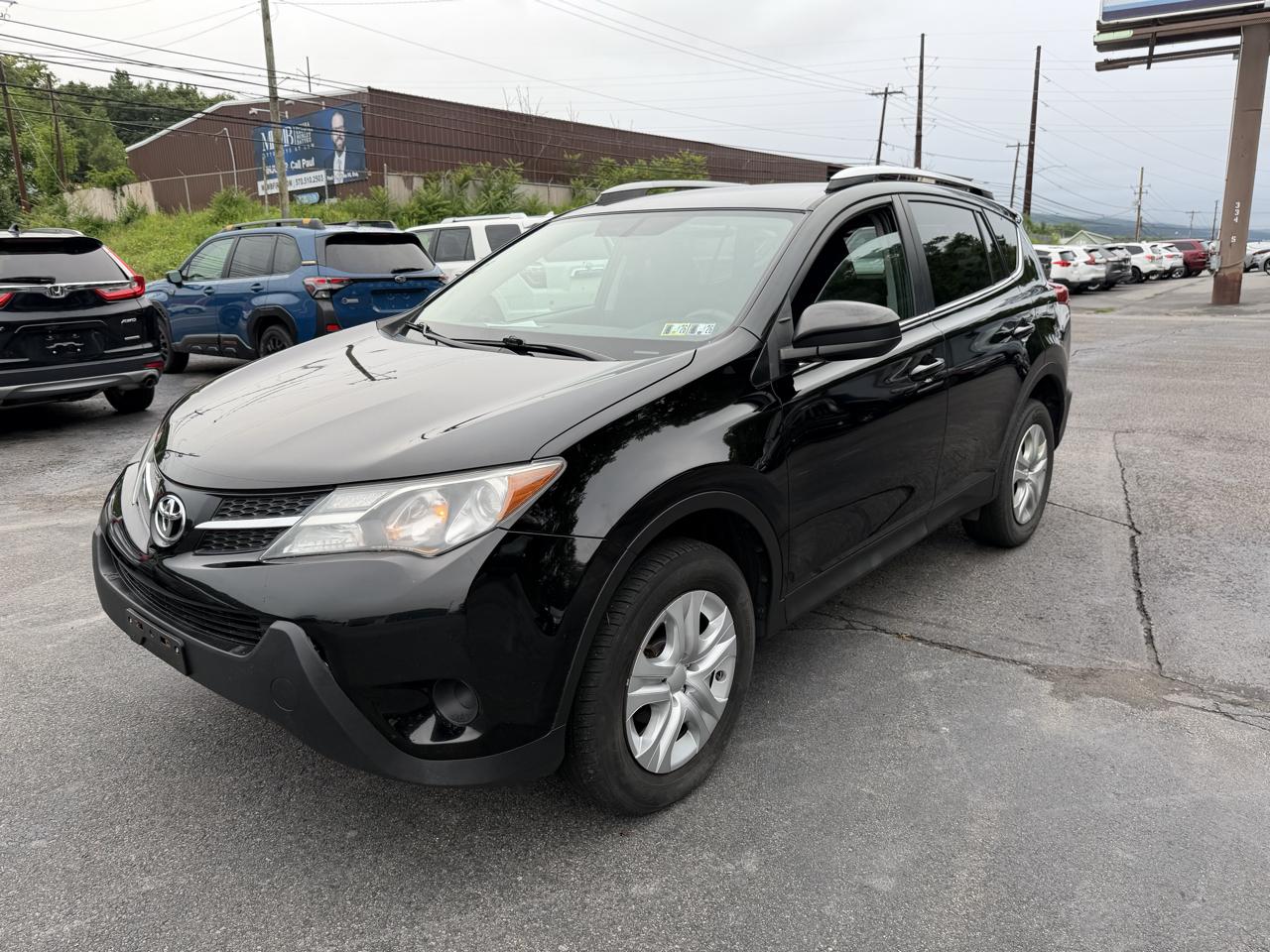 Toyota RAV4 AWD 4dr LE (Natl) 2014